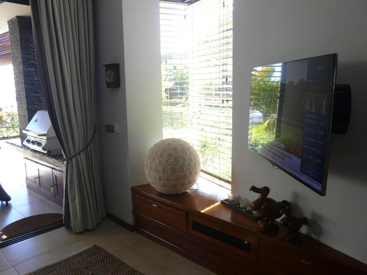 Troux Aux Biches Le Cerisier A2 Mauritius Apartment Exterior photo