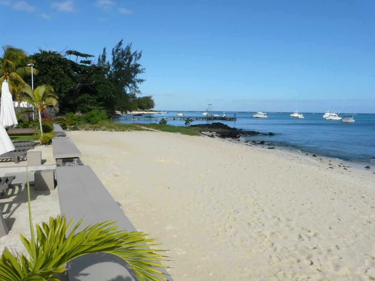 Troux Aux Biches Le Cerisier A2 Mauritius Apartment Exterior photo